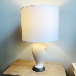 Vintage 1940s Ceramic Lamp with Swan Handles - soft pink - Midcentury modern